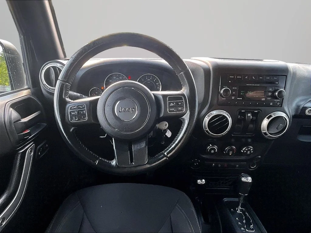 Used 2017 Black Jeep Sahara image 6