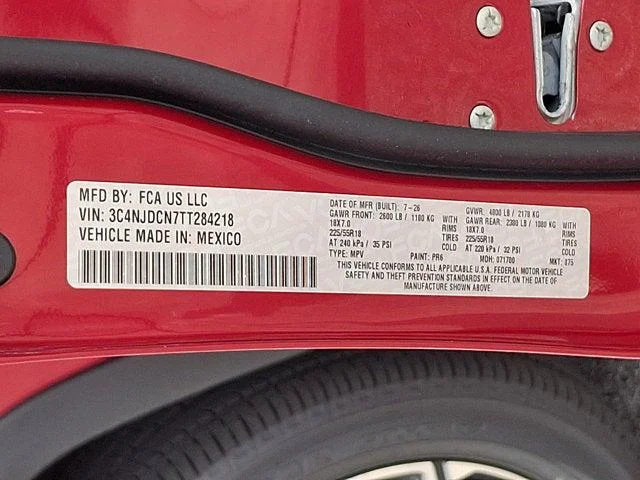 New 2026 Red Hot Pearl-Coat Exterior Paint Jeep Limited image 10