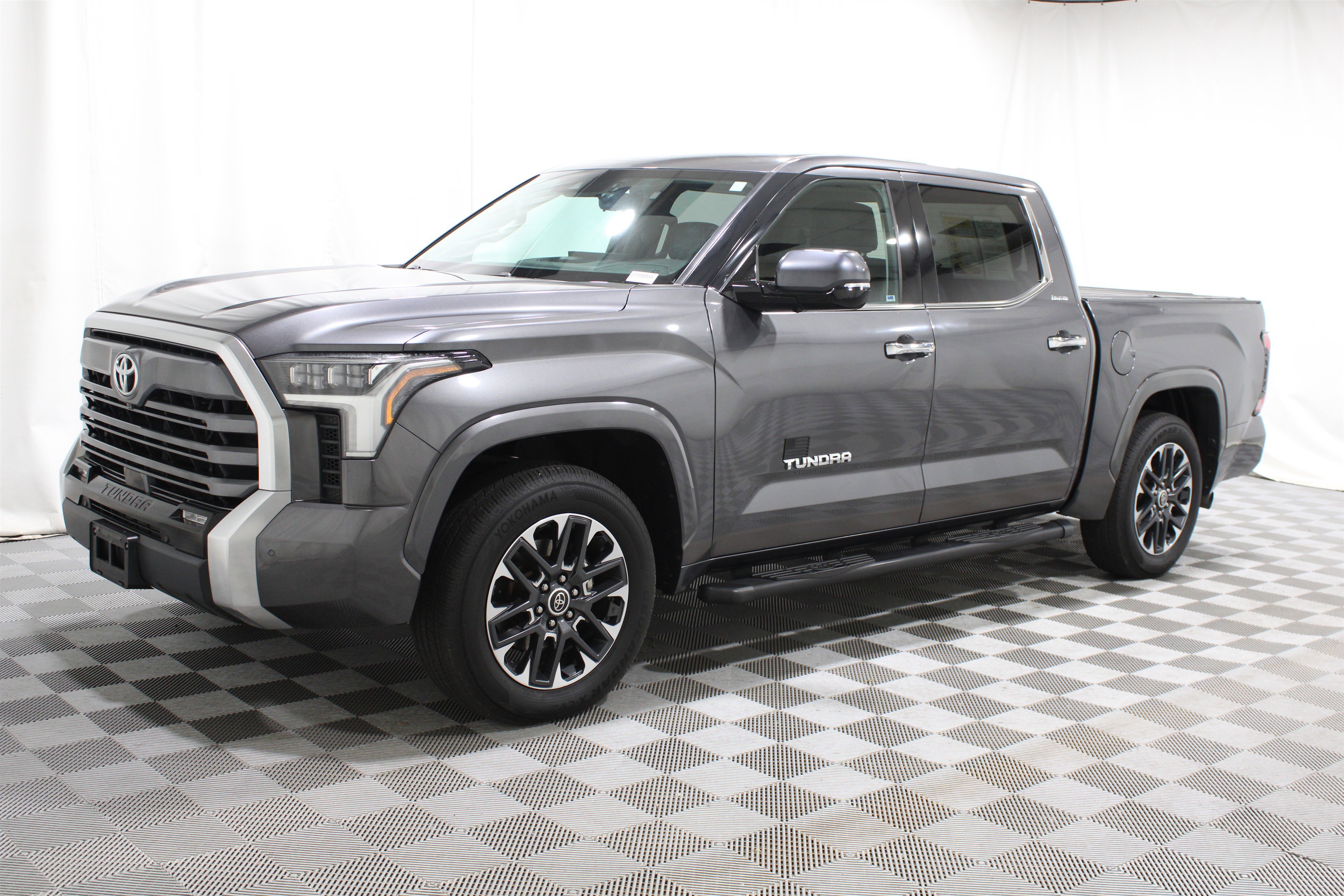 Used 2022 Magnetic Gray Metallic Toyota Crew Cab Limited image 34