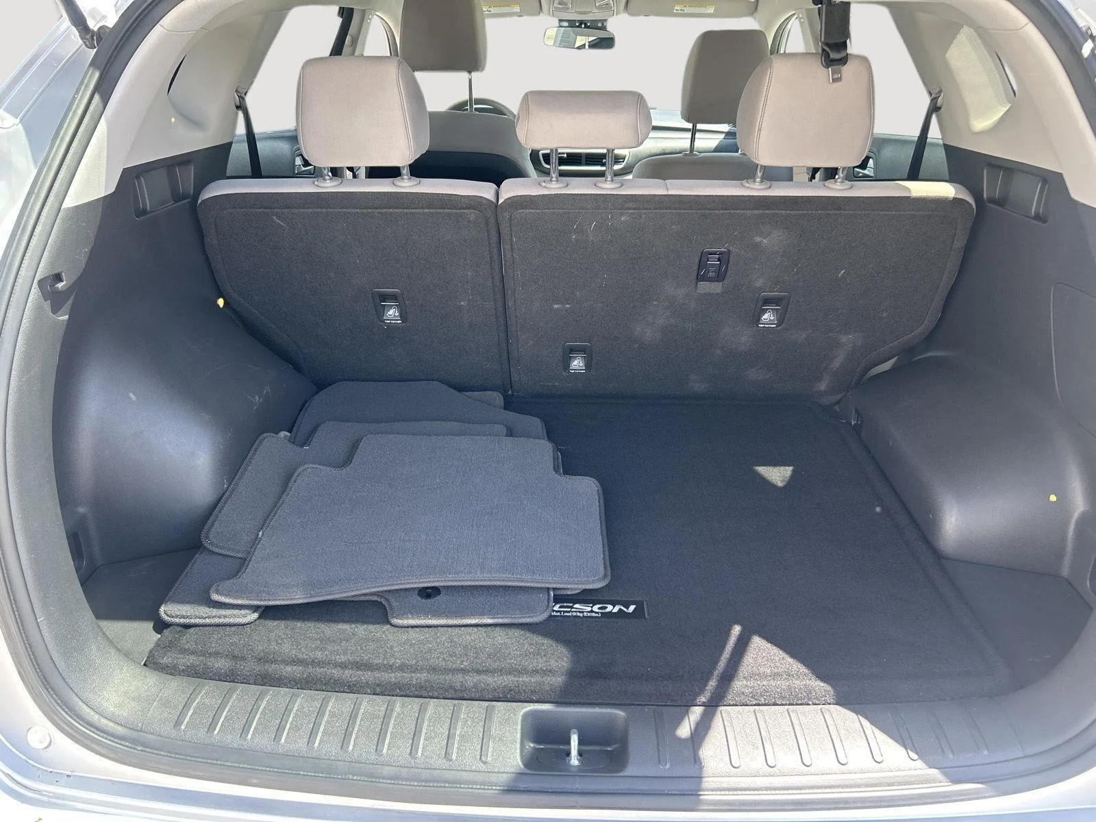 Certified Used 2019 WHITE Hyundai SE image 14