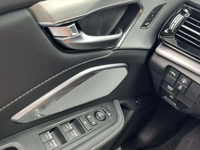 2025 Acura RDX Technology Package - Photo 32