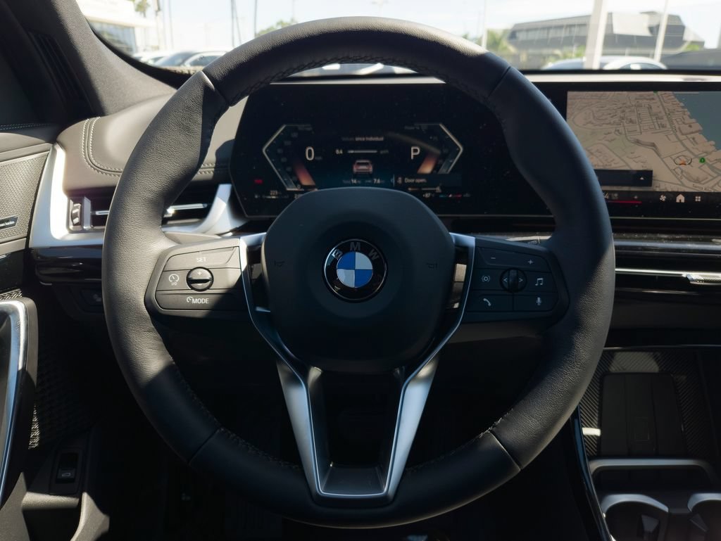 New 2026 Space Silver Metallic BMW xDrive28i image 17