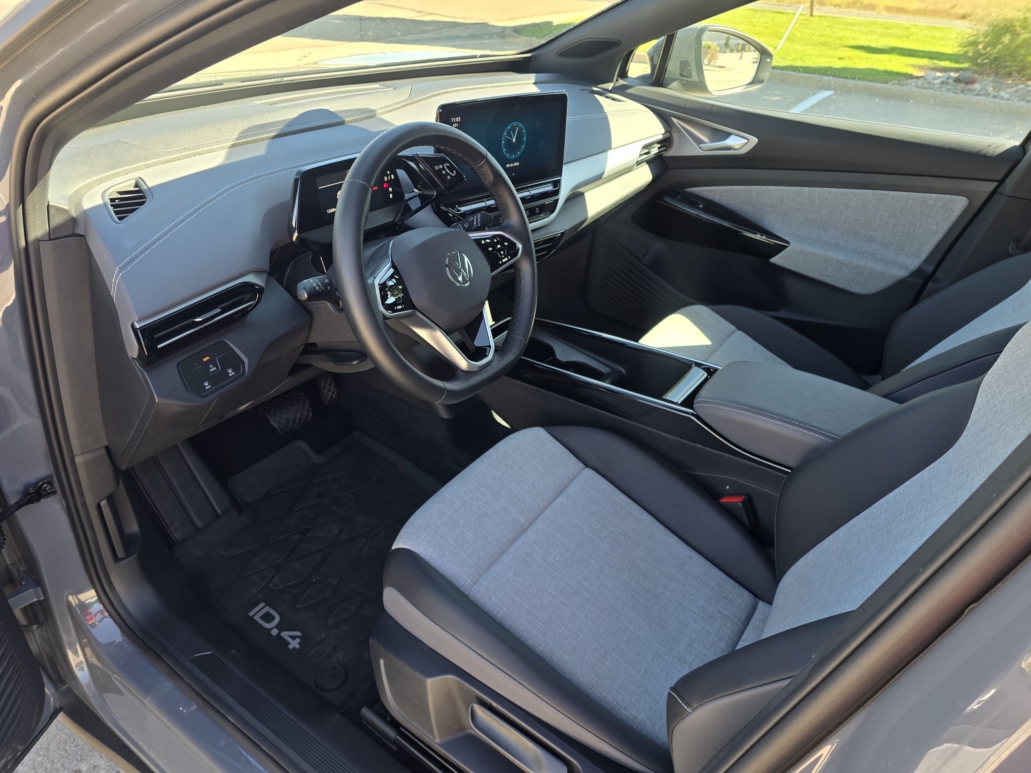 Used 2024 Pure Gray Volkswagen Standard image 12