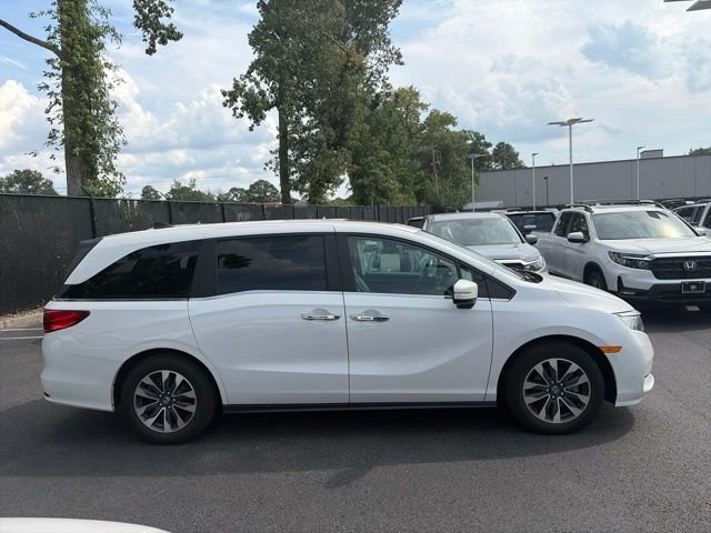 Used 2024 Platinum White Honda EX-L image 4