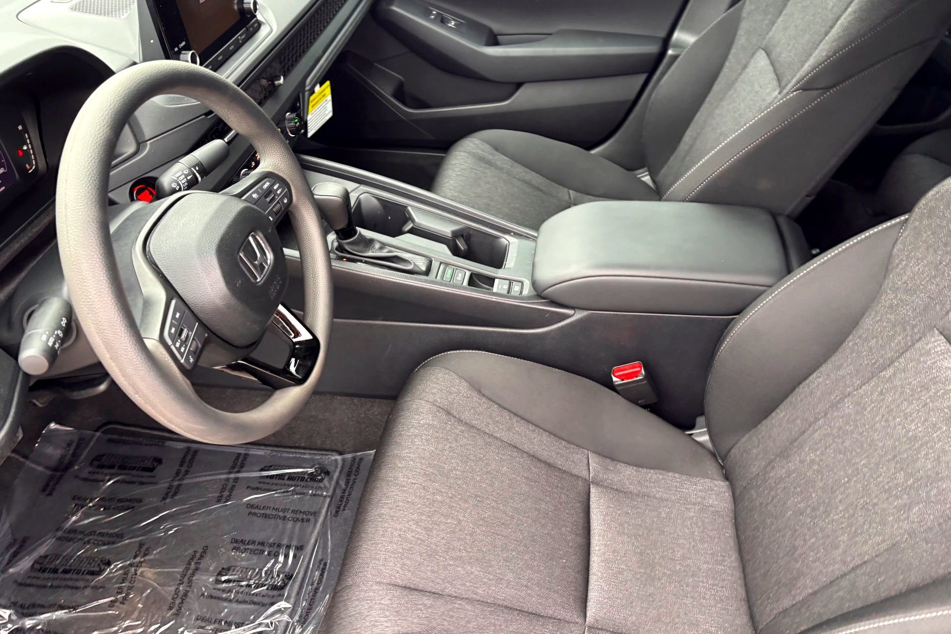 Used 2025 Black Honda SE image 11