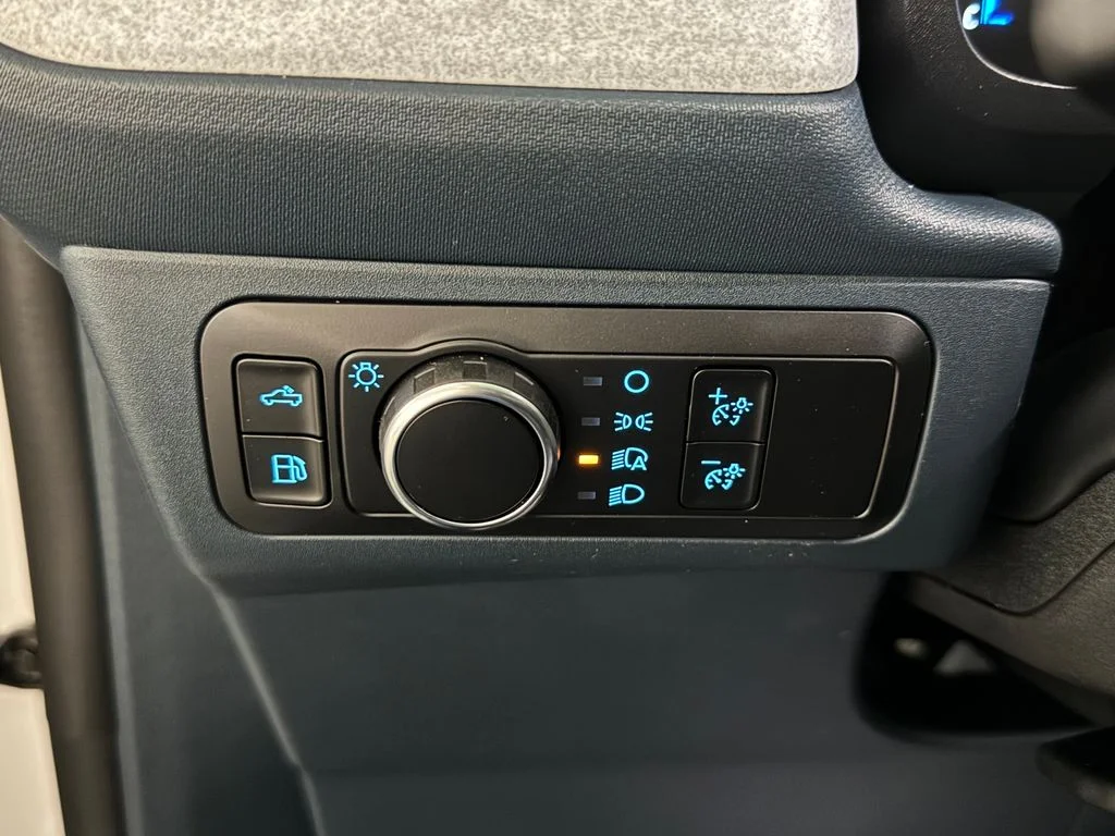 New 2026 White Ford XLT image 35