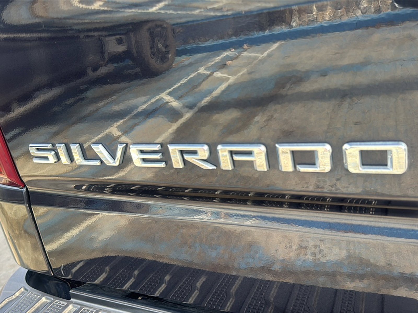 2024 Chevrolet Silverado 1500 ZR2 - Photo 58