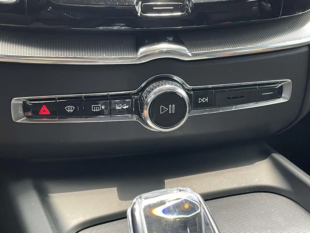 2024 Volvo XC60 Ultimate - Photo 20