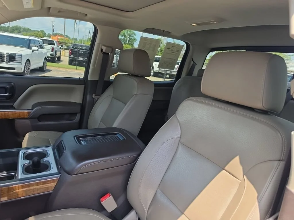 Used 2018 RED QUARTZ TINTCOAT GMC SLT image 26