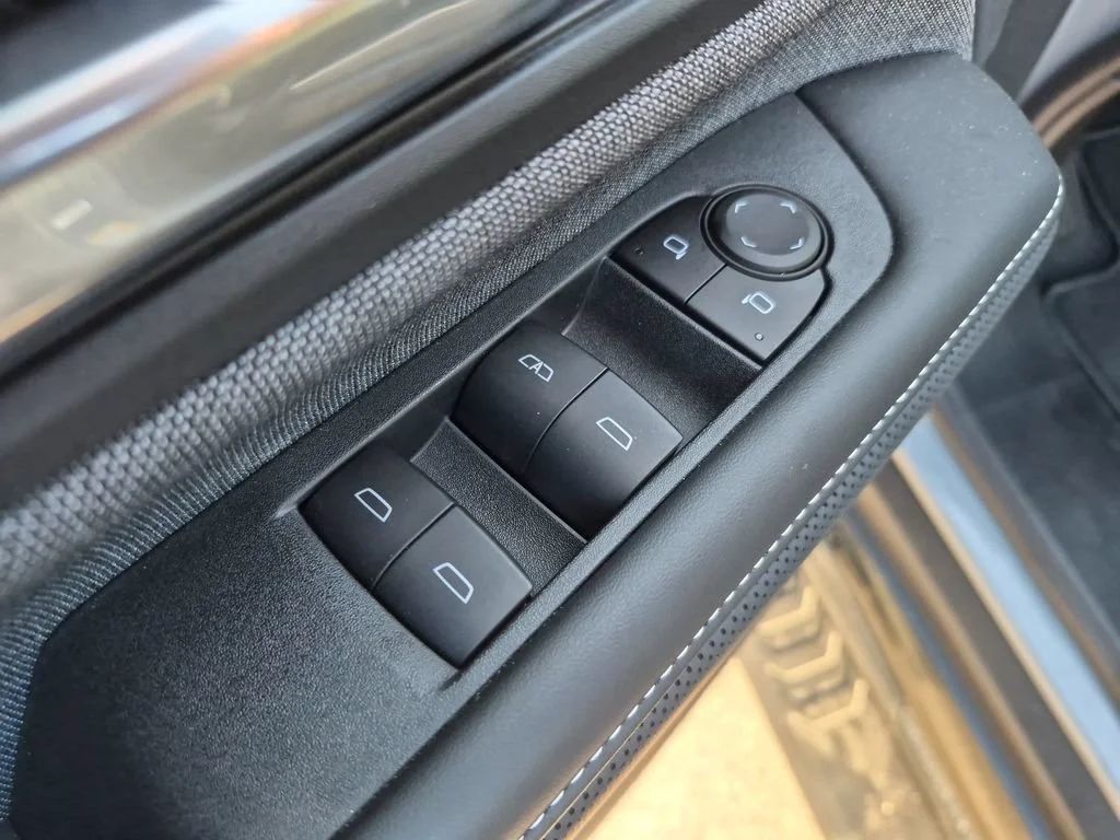 2026 GMC Sierra EV Elevation - Photo 20