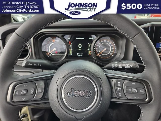 Used 2025 Green Jeep Rubicon image 30