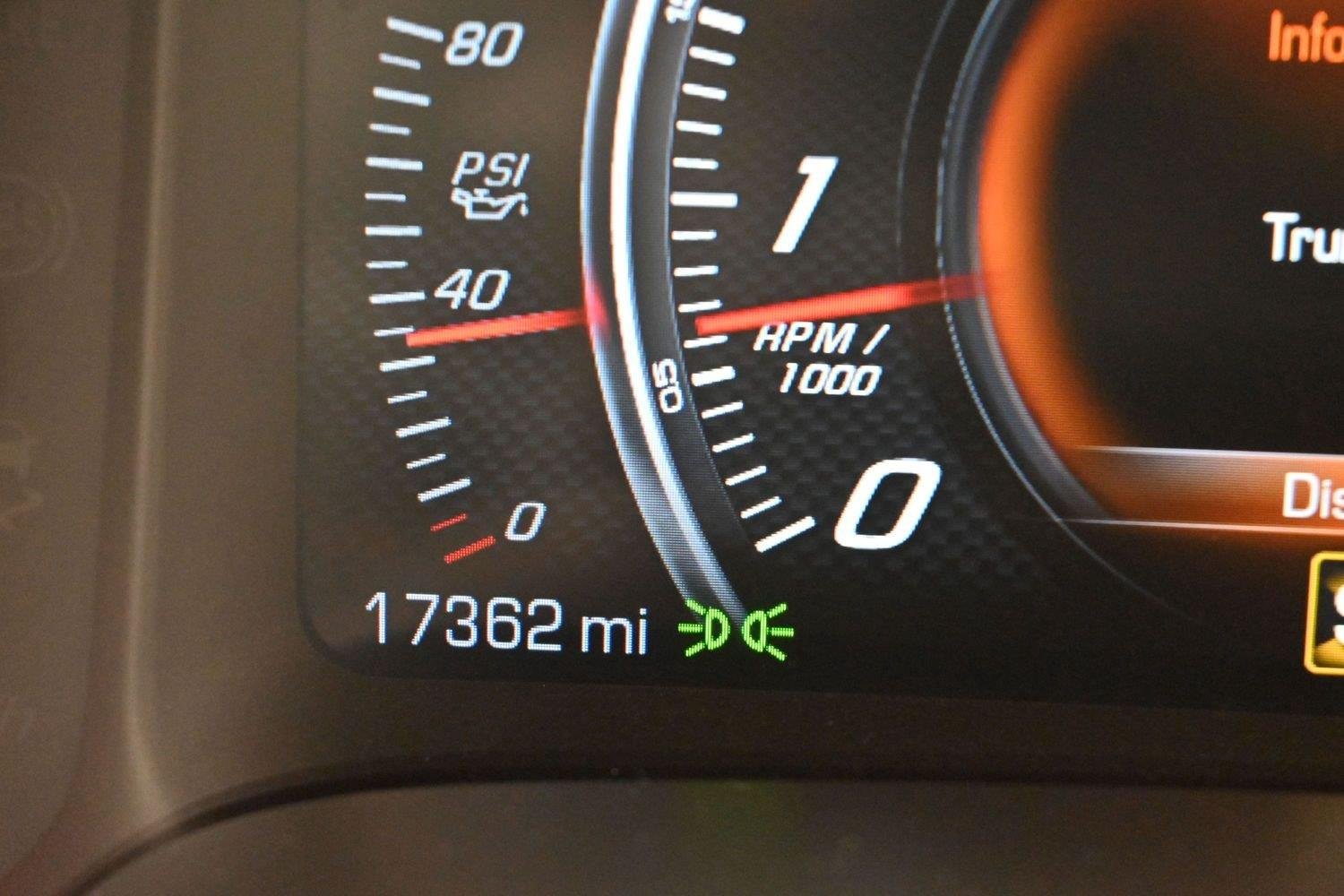 Used 2019 BLACK Chevrolet 1LT image 19
