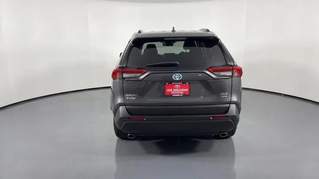 Used 2024 Gray Toyota XLE image 4