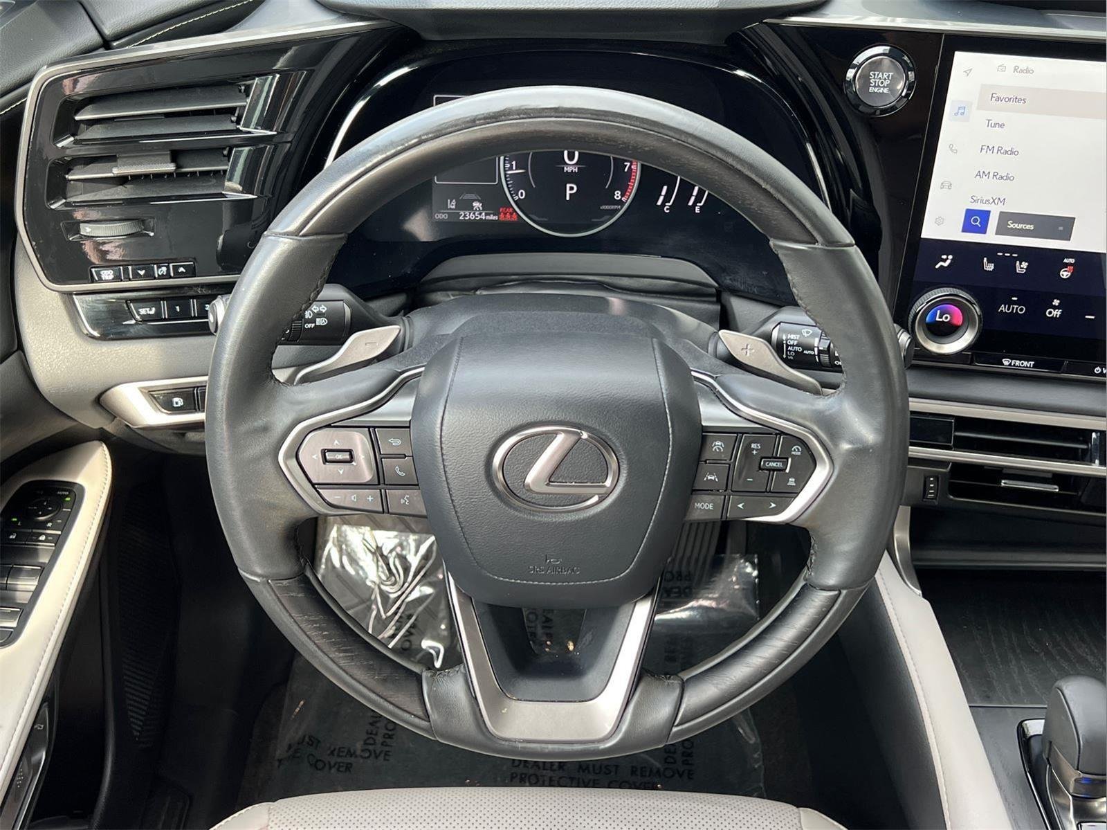 2023 Lexus RX 350 - Photo 25