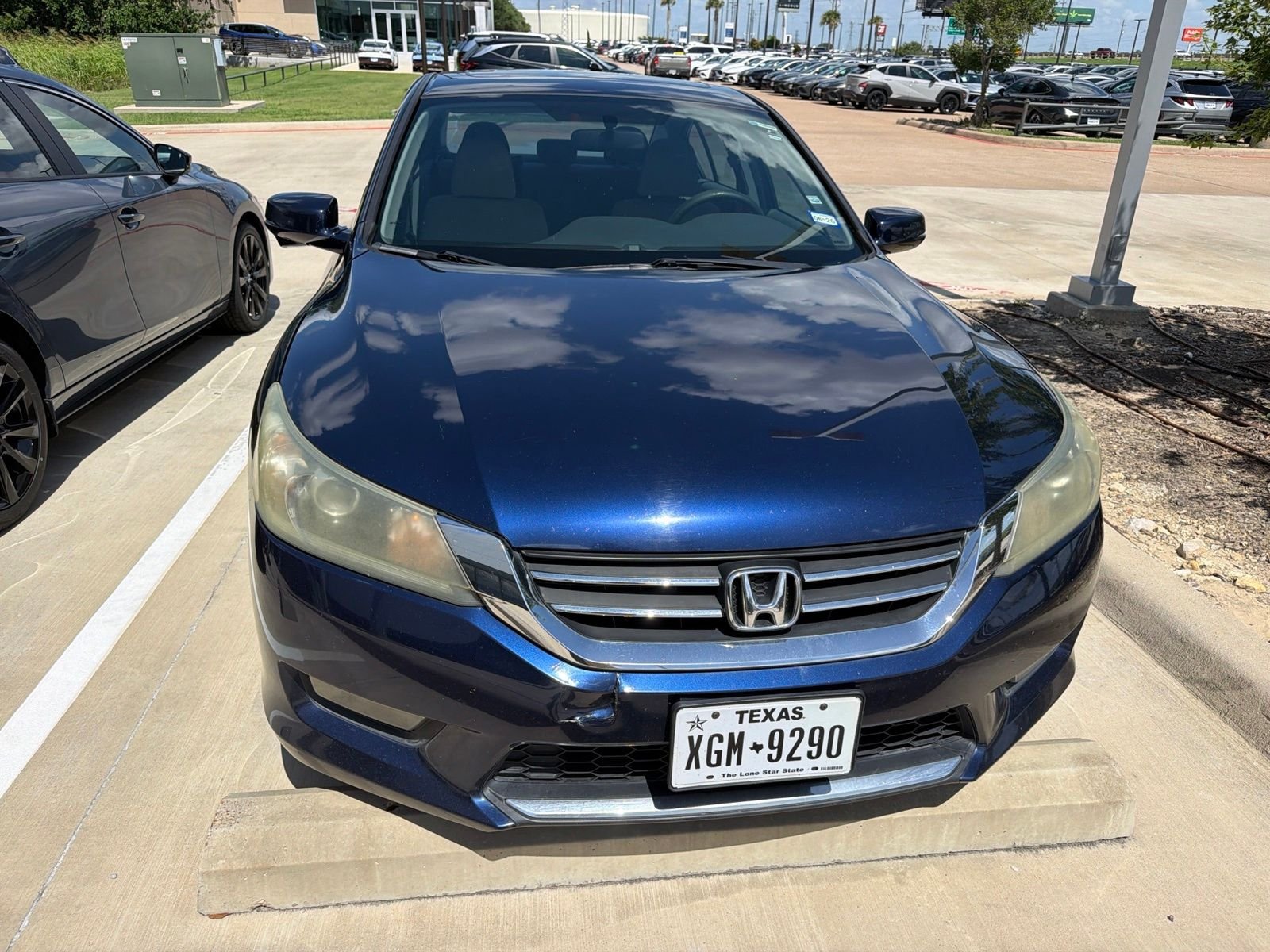 Used 2015 Blue Honda EX image 8