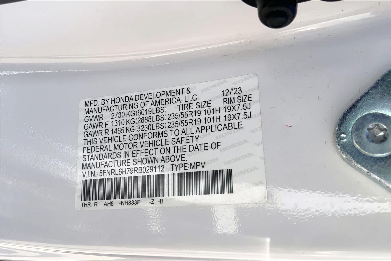 Used 2024 Platinum White Pearl Honda Sport image 33