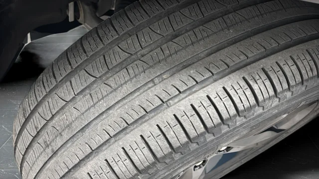 Used 2024 Baltic Gray Metallic Clearcoat Jeep Limited image 38