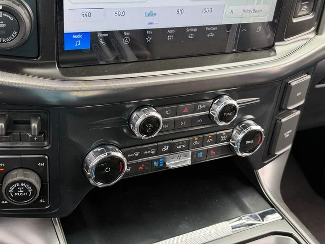 New 2026 Carbonized Gray Metallic Ford Tremor® image 14