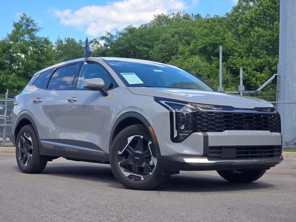 New 2026 Gray Kia S image 2