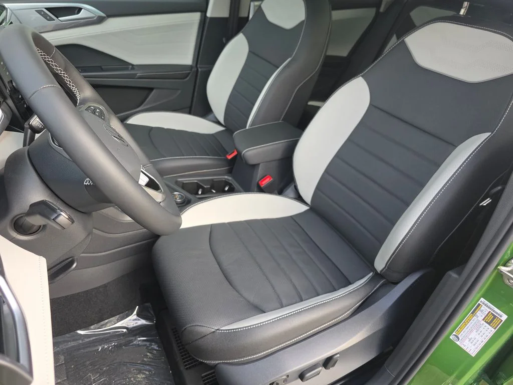 New 2026 Bright Moss Green Metallic Volkswagen 1.5T SEL image 17