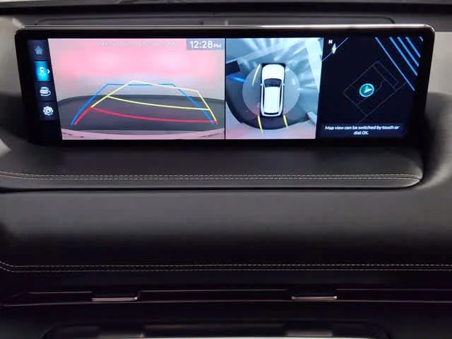 Used 2023 Alta White Genesis  image 17