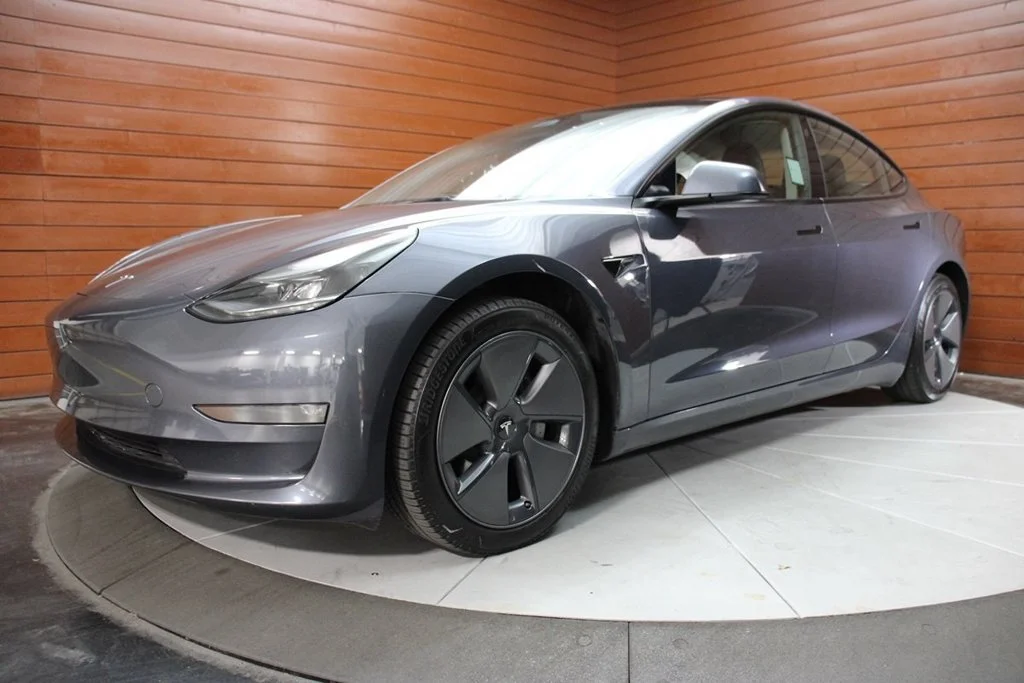 Used 2023 Solid Black Tesla Long Range image 1