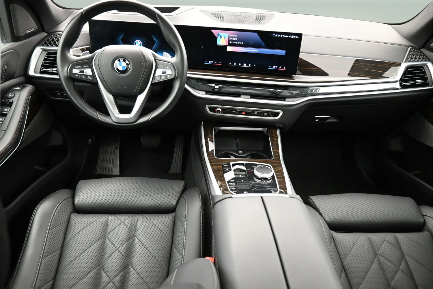 Used 2026 White BMW xDrive40i image 16