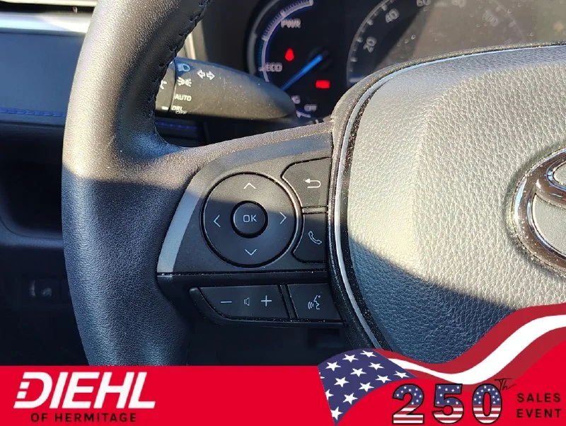 Used 2025 Gray Toyota XSE image 27