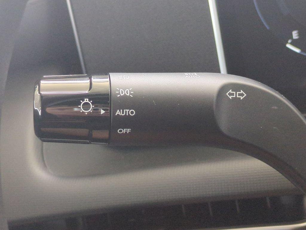 New 2026 White Hyundai SEL Activity AWD image 30