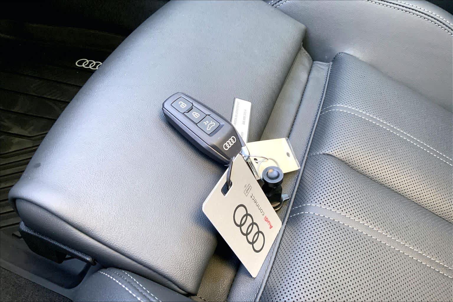 Used 2026 Daytona Gray Pearl Effect Audi Premium Plus image 14