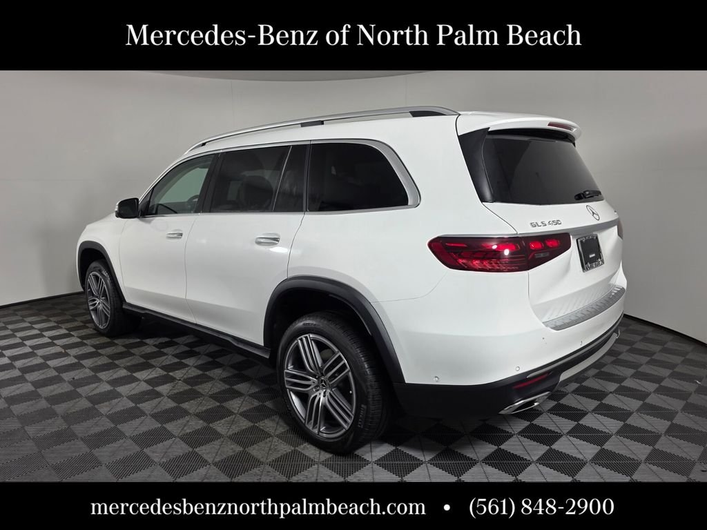 New 2026 Polar White Mercedes-Benz GLS 450 image 4