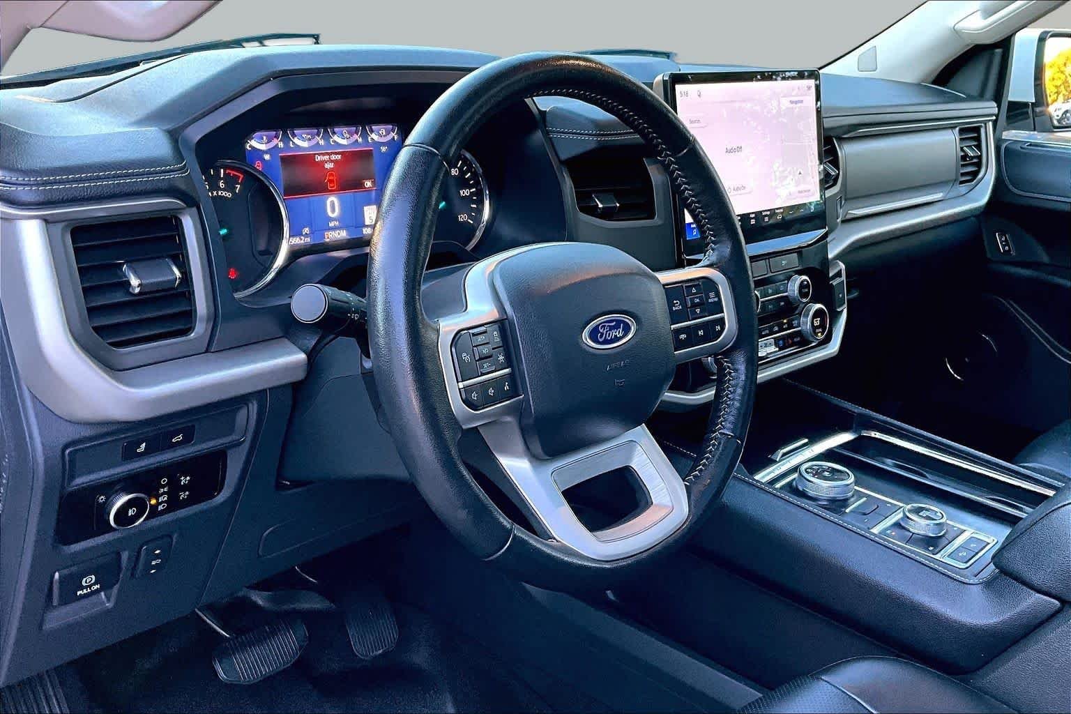 Used 2024 Star White Metallic Tri-Coat Ford XLT image 17