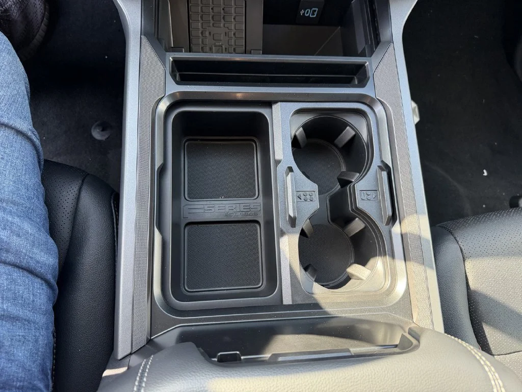 New 2026 Glacier Gray Metallic Tri-Coat Ford F-250® Lariat® image 27