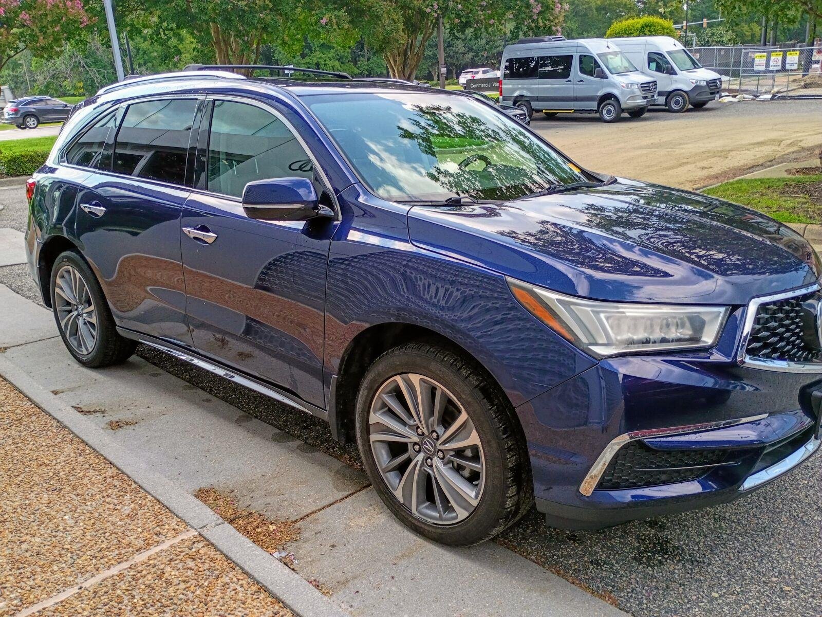 Used 2017 Fathom Blue Pearl Acura w/Technology Pkg image 4