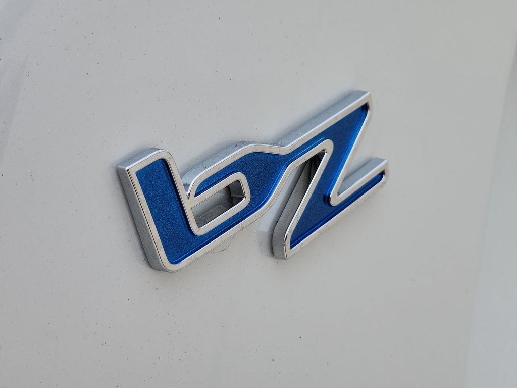 2026 Toyota bZ XLE - Photo 7