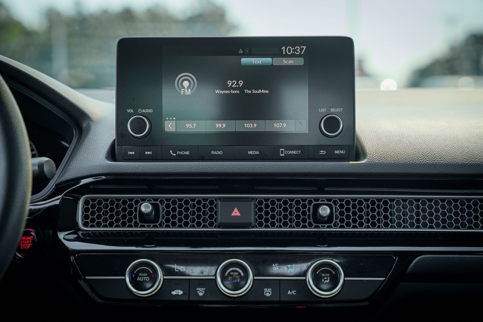 2025 Honda Civic LX - Photo 34