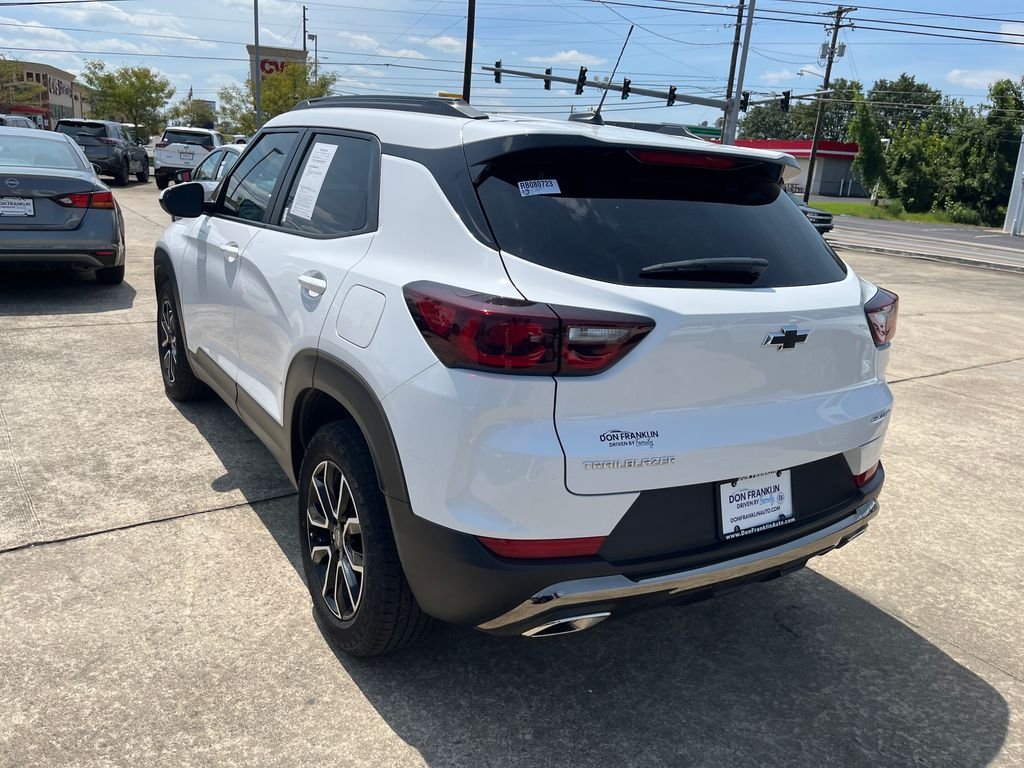 Used 2024 White Chevrolet ACTIV image 3