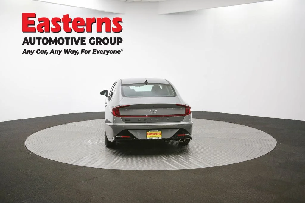 Used 2023 Gray Hyundai SEL image 62