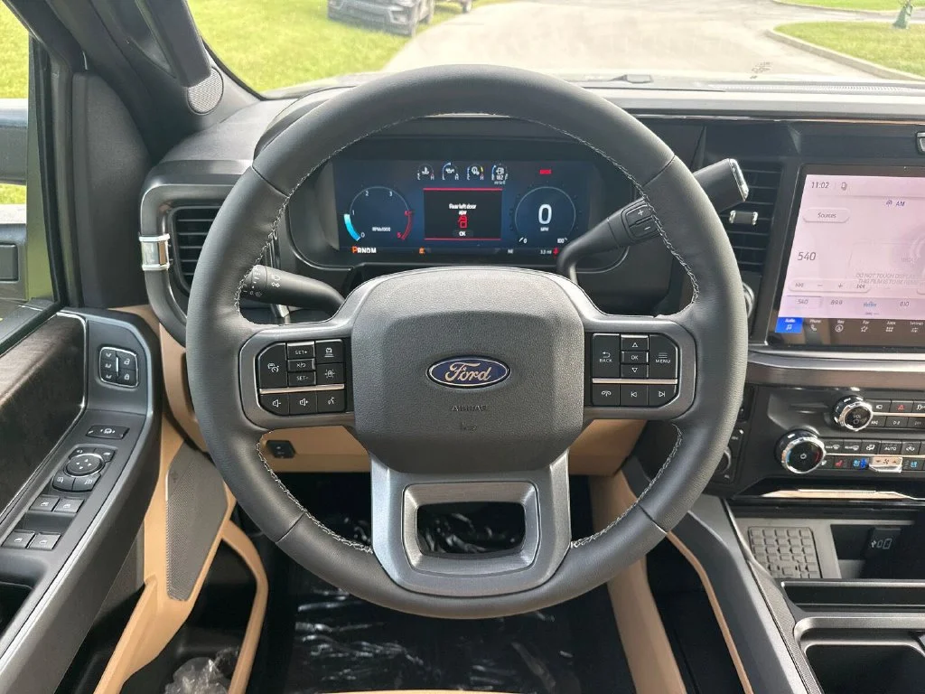 New 2027 Silver Ford Lariat image 17