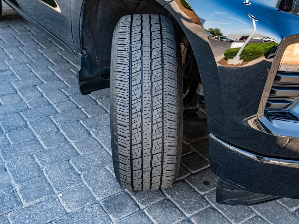Used 2024 Black Chevrolet Custom image 43