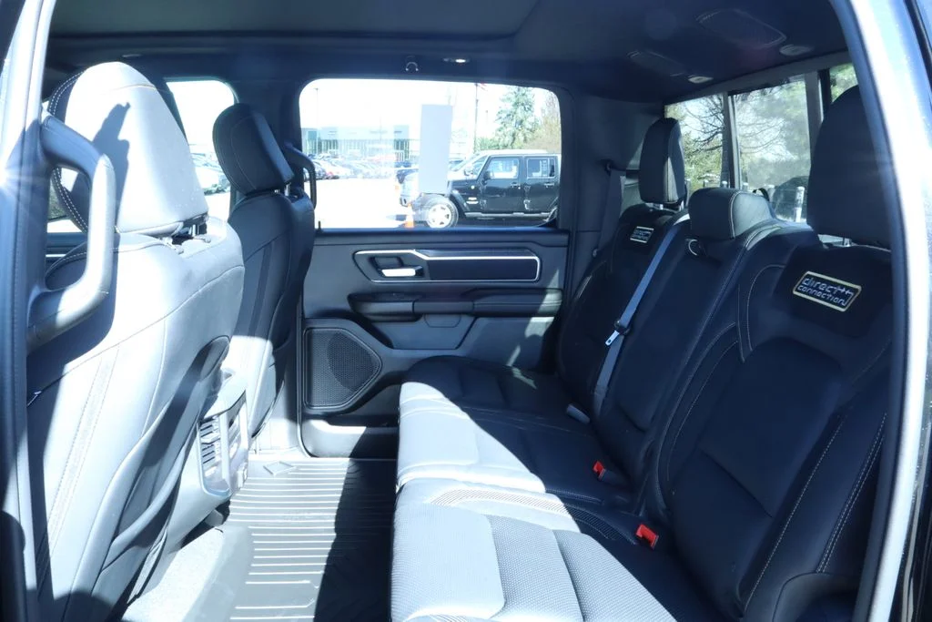 New 2026 Diamond Black Crystal Pearl-Coat Exterior Paint Ram Big Horn/Lone Star image 22