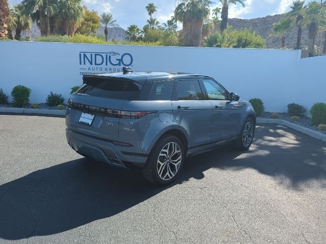 Used 2020  Land Rover First Edition image 5