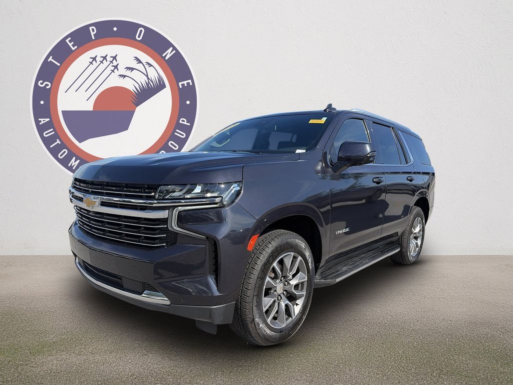 Used 2023 Gray Chevrolet LT image 2