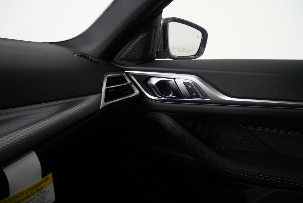 2025 BMW 4 Series 430i - Photo 27