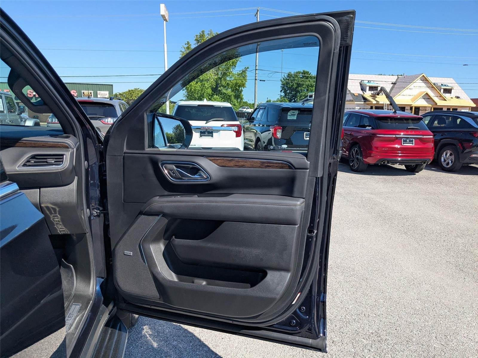Used 2023 Midnight Blue Metallic Chevrolet Premier image 34