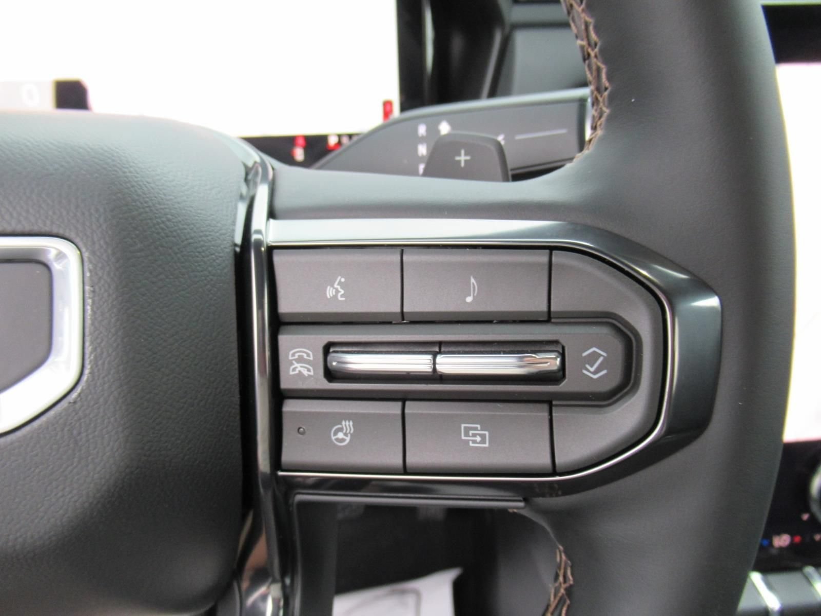 2027 GMC Terrain AT4 - Photo 24
