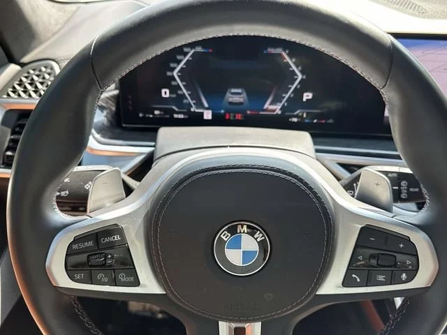 Certified Used 2025 Mineral White BMW M60i image 31