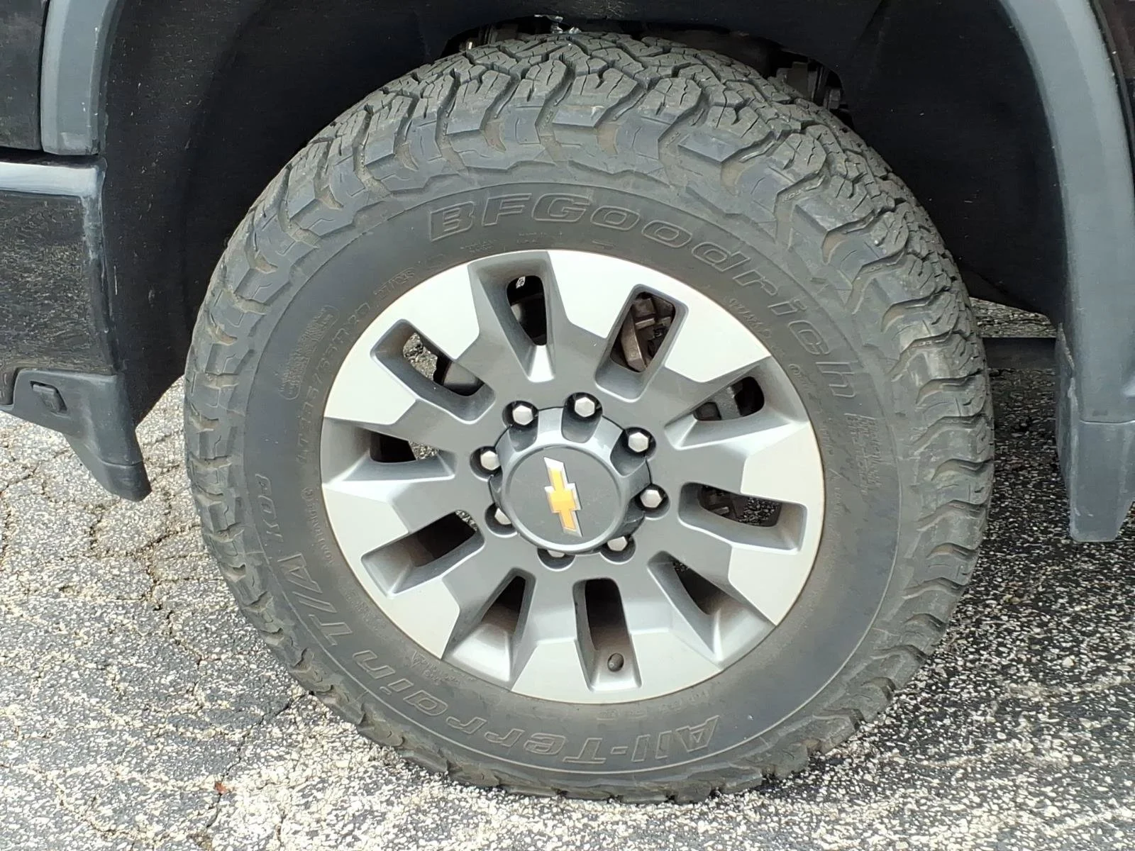 Used 2023 Black Chevrolet Custom image 30