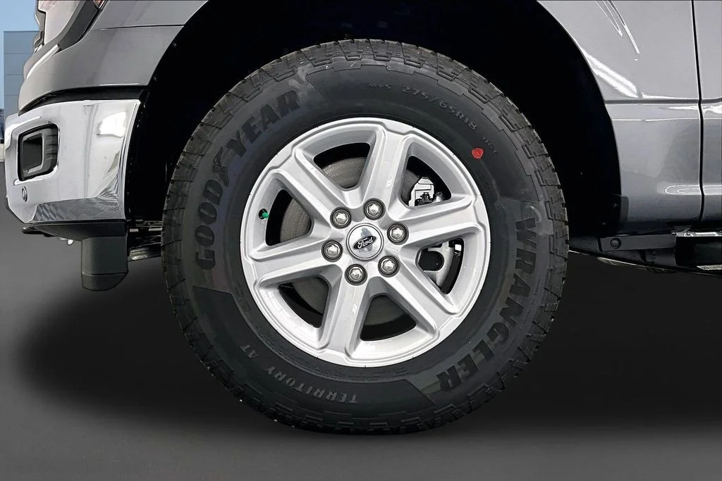 New 2026 Gray Metallic Ford XLT image 13