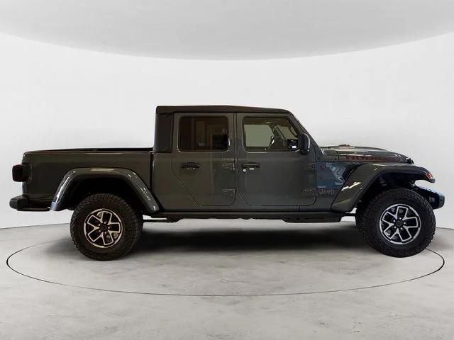 New 2026 Gray Jeep Rubicon image 7